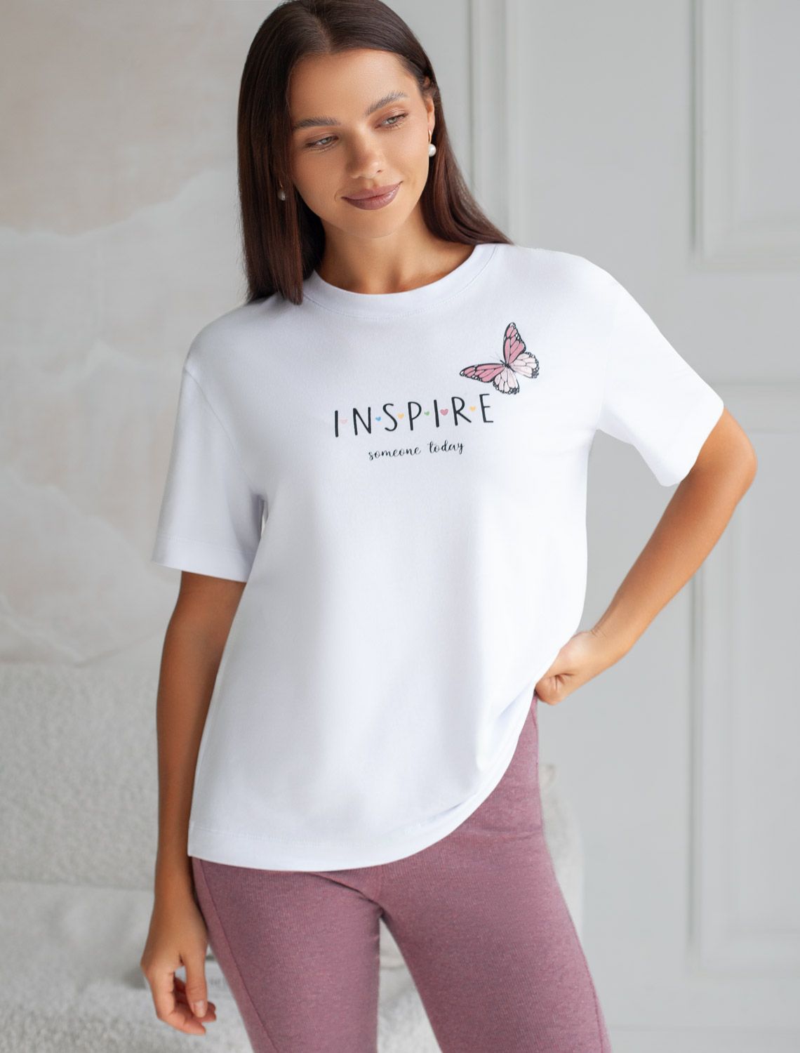 картинка Футболка женская белый_inspire от магазина Одежда+