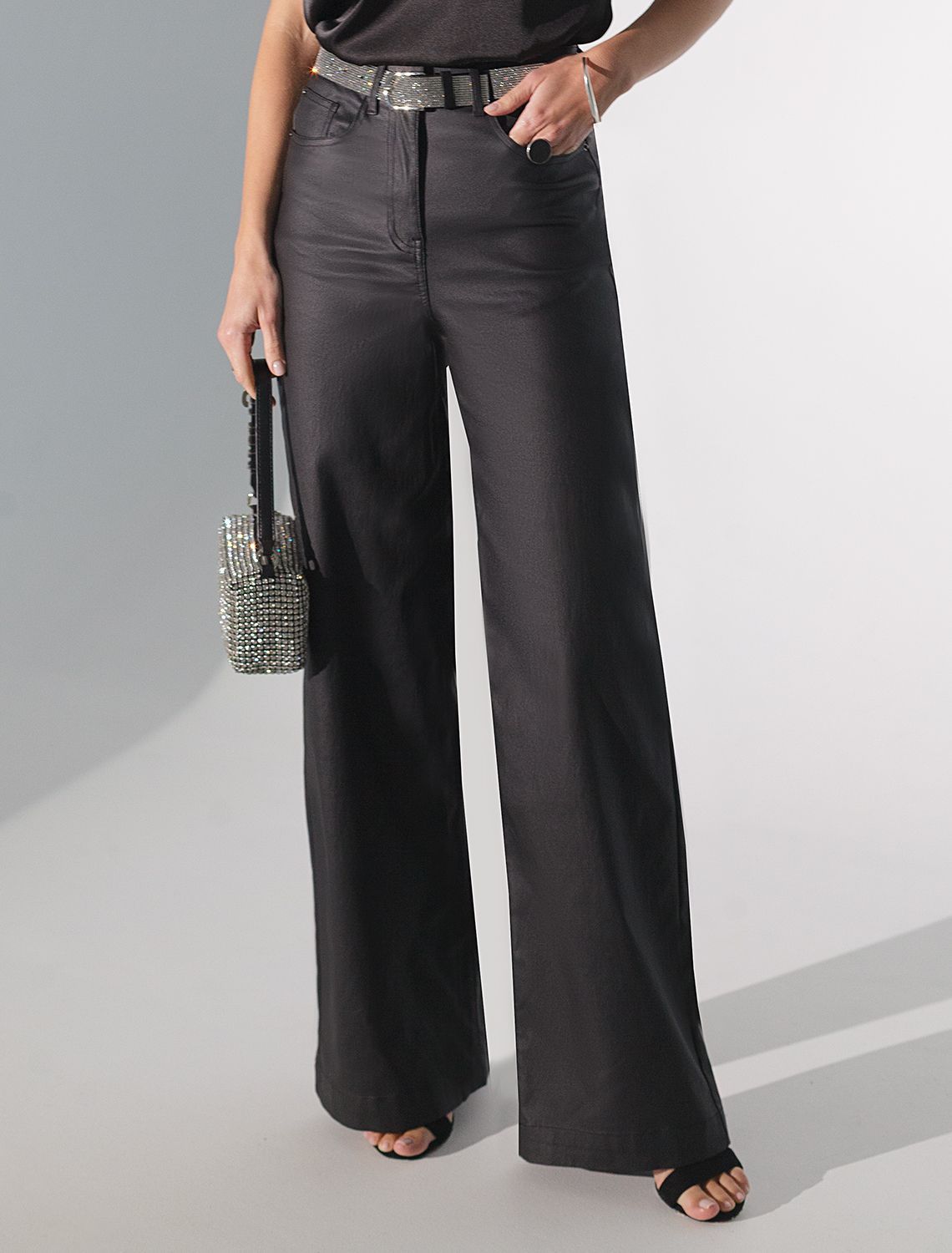 картинка Брюки женские черный магазин Одежда+ являющийся официальным дистрибьютором в России 