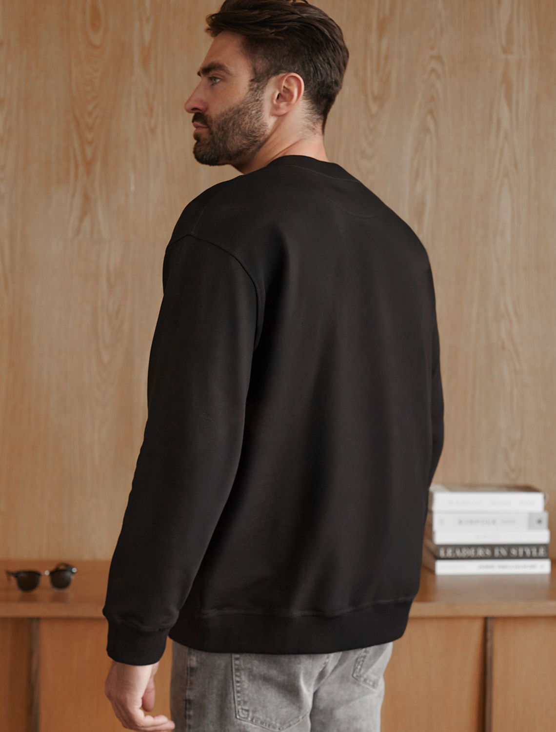 картинка Джемпер мужской черный от магазина Одежда+