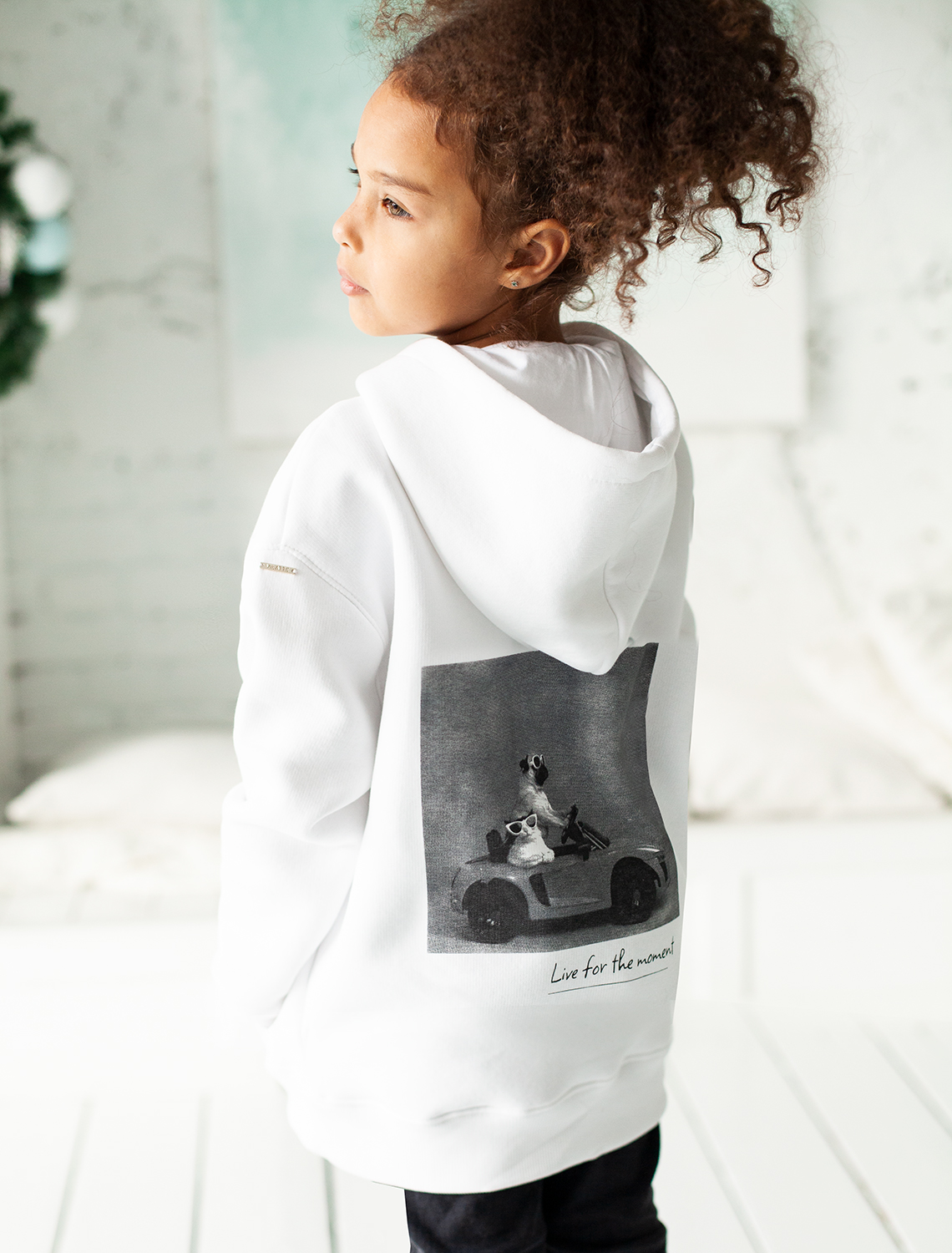 картинка Джемпер для девочки молочный магазин Одежда+ являющийся официальным дистрибьютором в России 