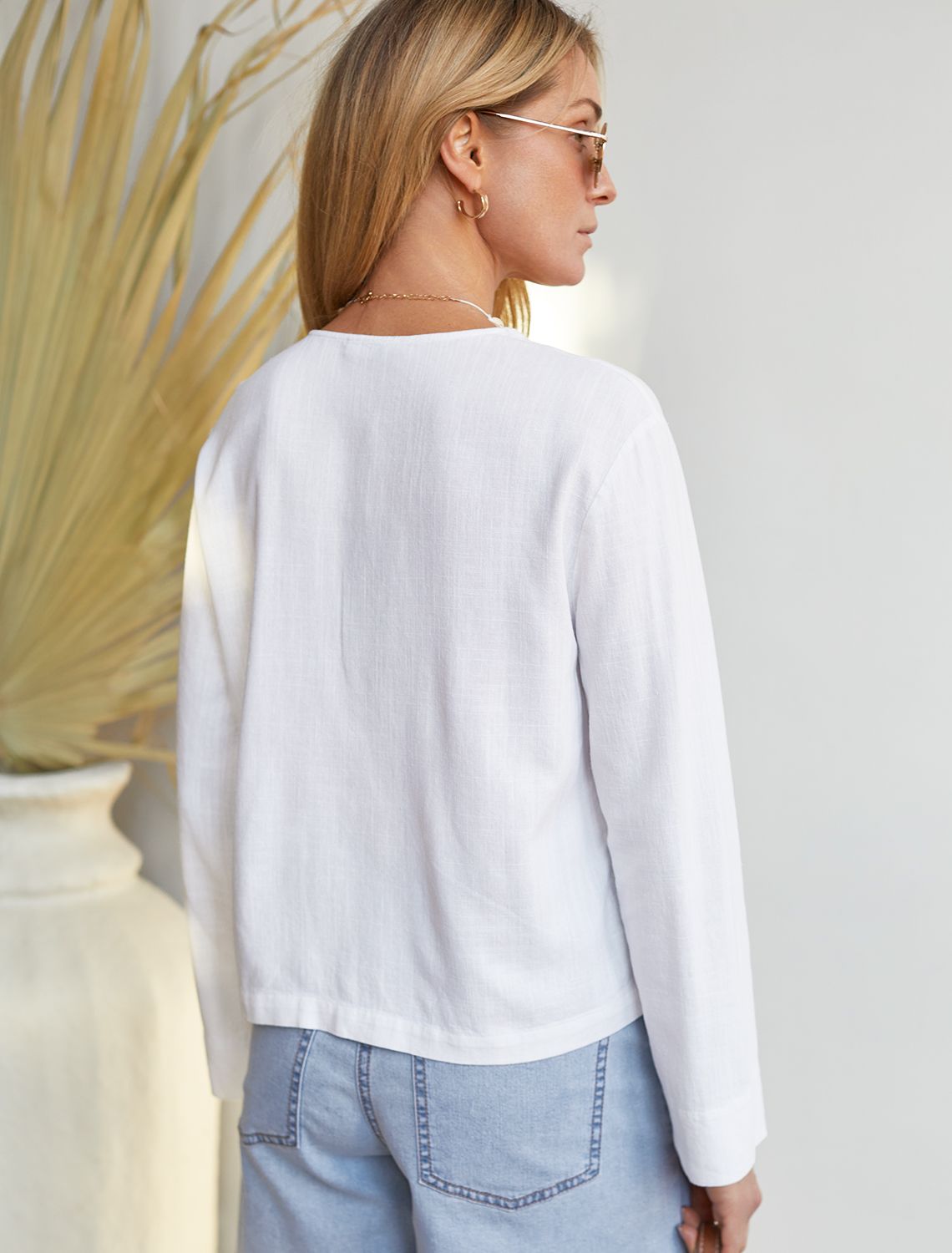 картинка Блузка женская белый от магазина Одежда+