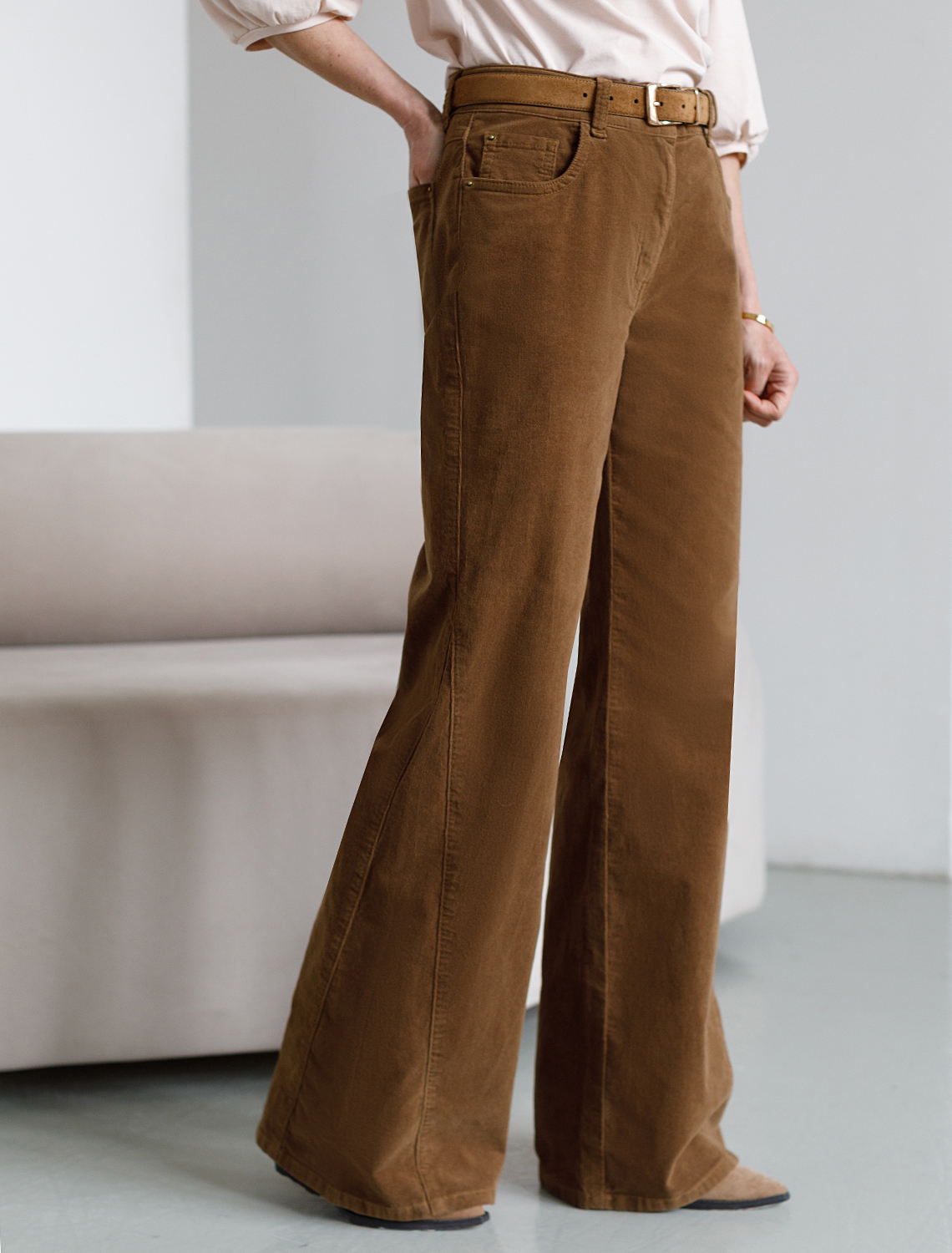 картинка Брюки женские светло-коричневый от магазина Одежда+