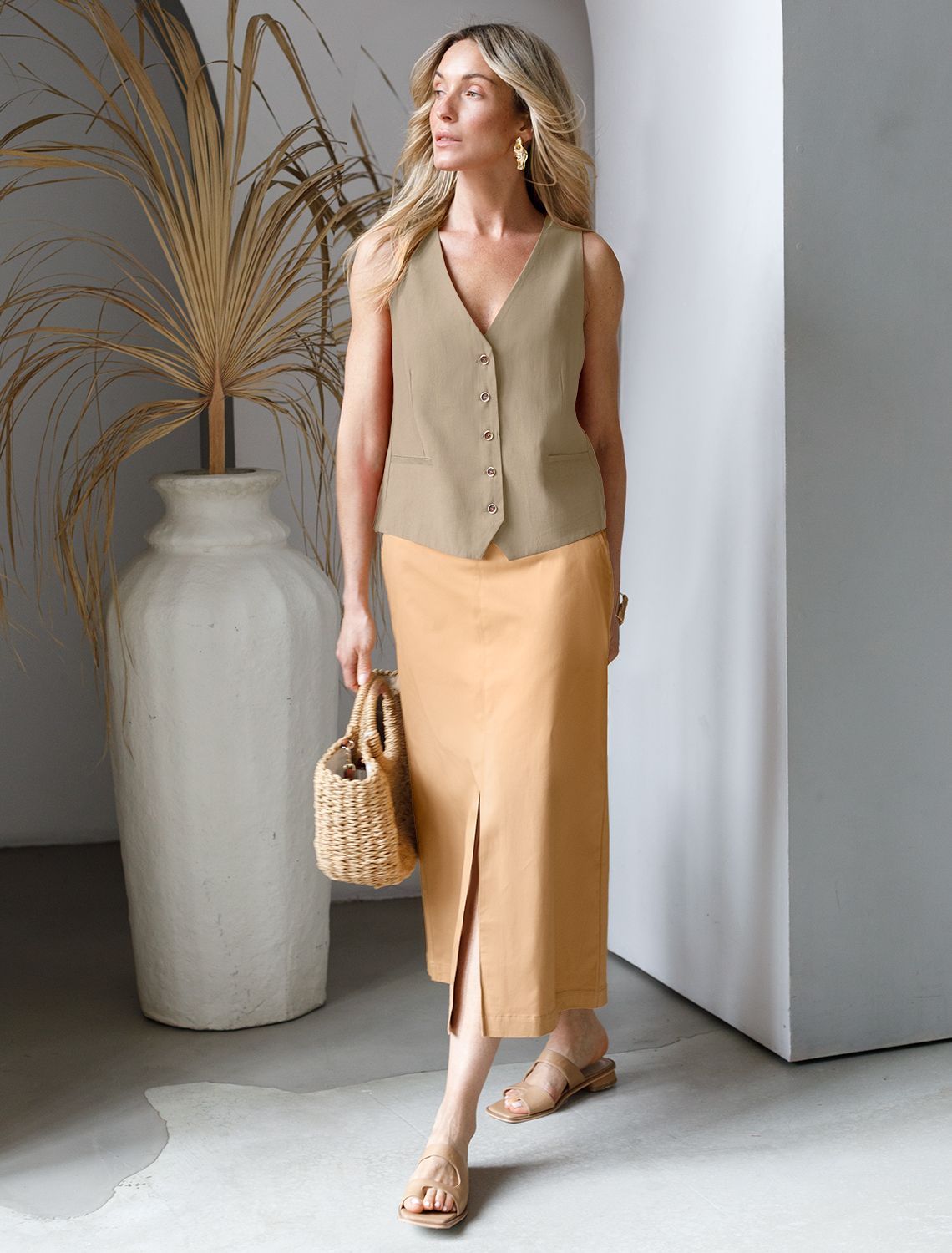 картинка Юбка женская темно-бежевый от магазина Одежда+