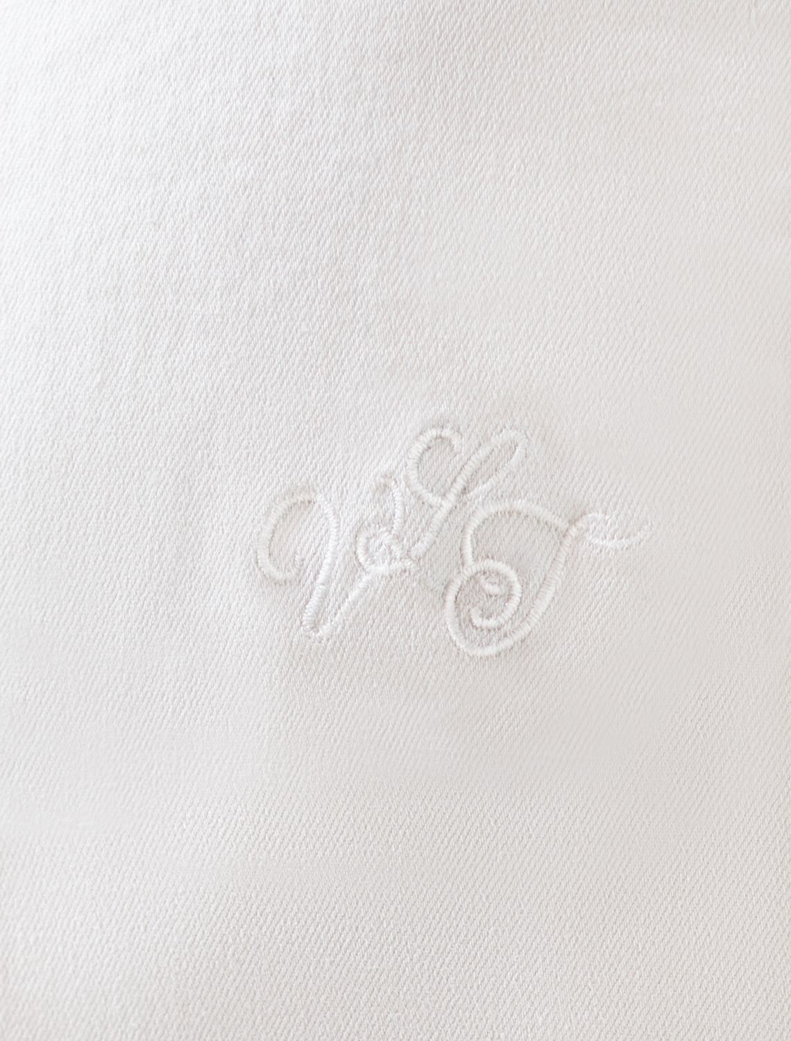 картинка Жакет женский белый магазин Одежда+ являющийся официальным дистрибьютором в России 