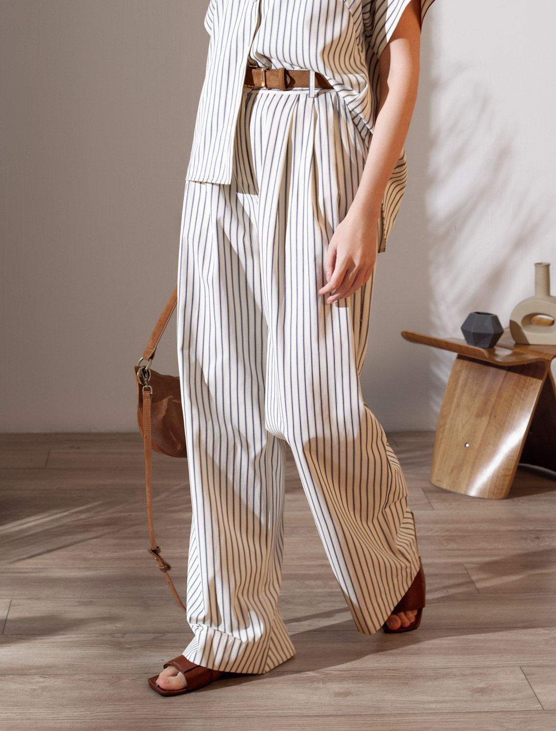 картинка Брюки женские молочный-синий магазин Одежда+ являющийся официальным дистрибьютором в России 