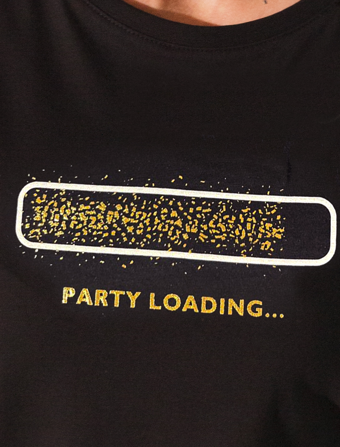 картинка Футболка женская черный_party_loading от магазина Одежда+