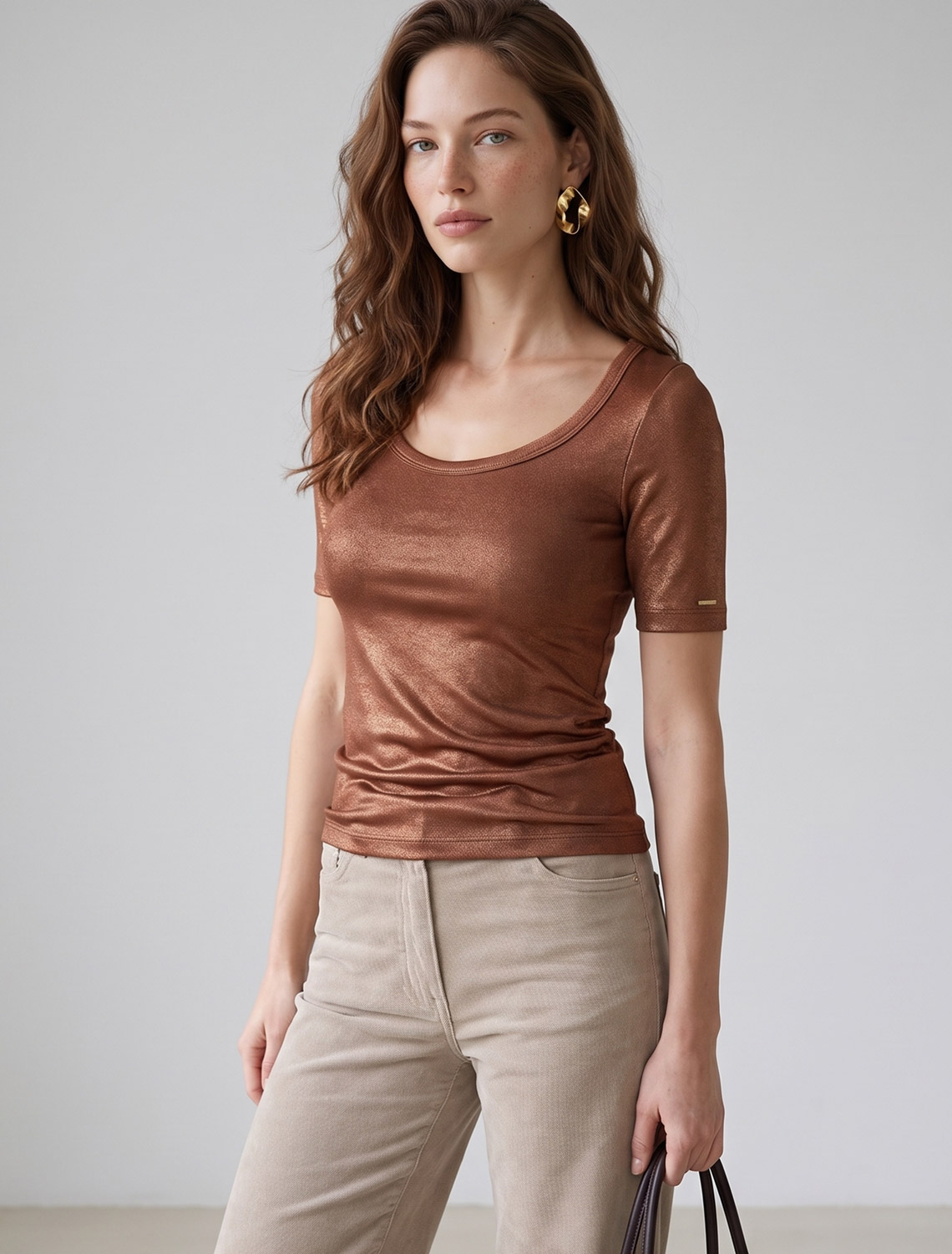 картинка Футболка женская кофейный магазин Одежда+ являющийся официальным дистрибьютором в России 