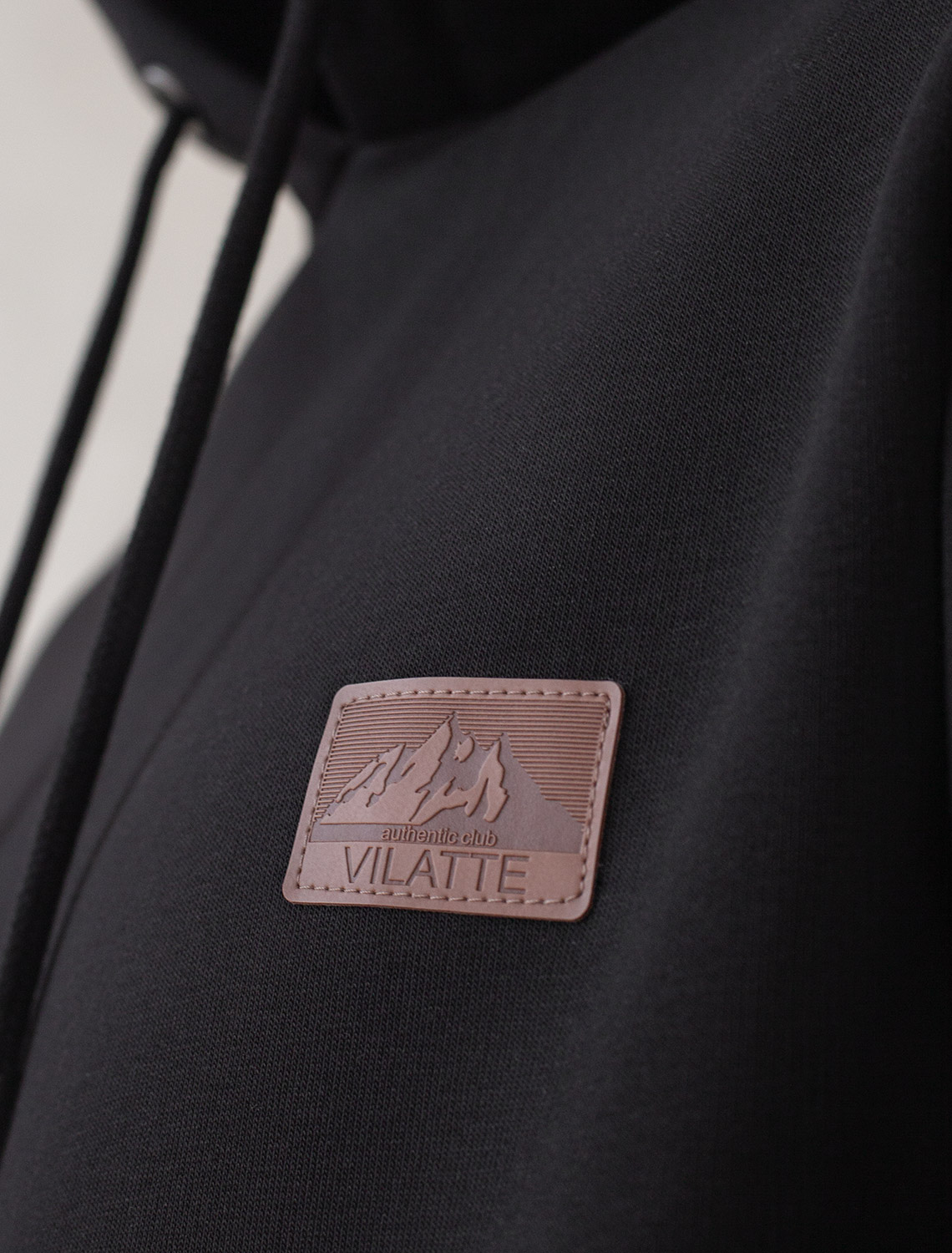 картинка Джемпер мужской черный магазин Одежда+ являющийся официальным дистрибьютором в России 