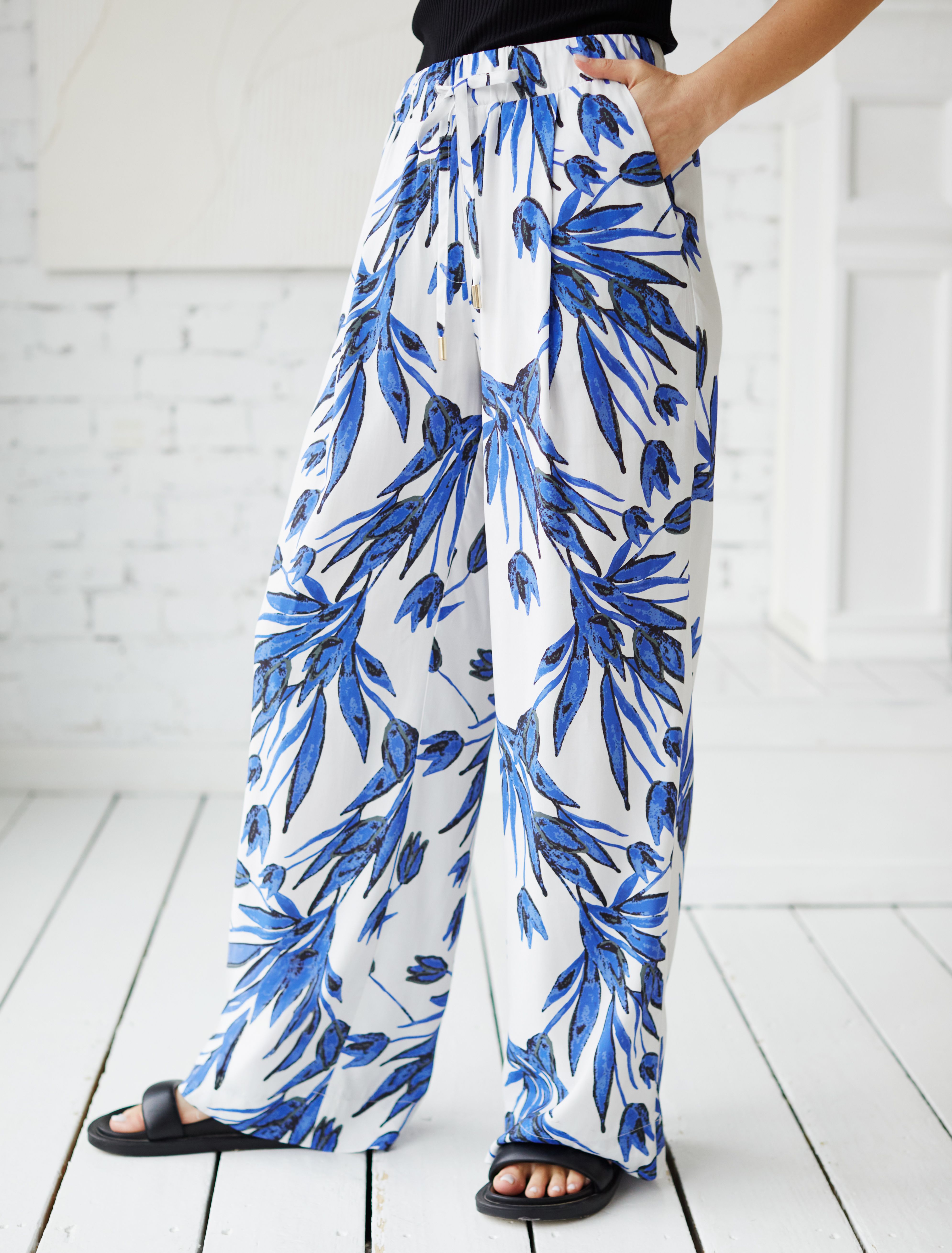 картинка Брюки женские синий-белый магазин Одежда+ являющийся официальным дистрибьютором в России 