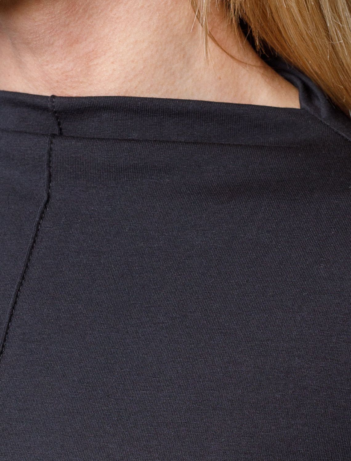 картинка Джемпер женский черный магазин Одежда+ являющийся официальным дистрибьютором в России 