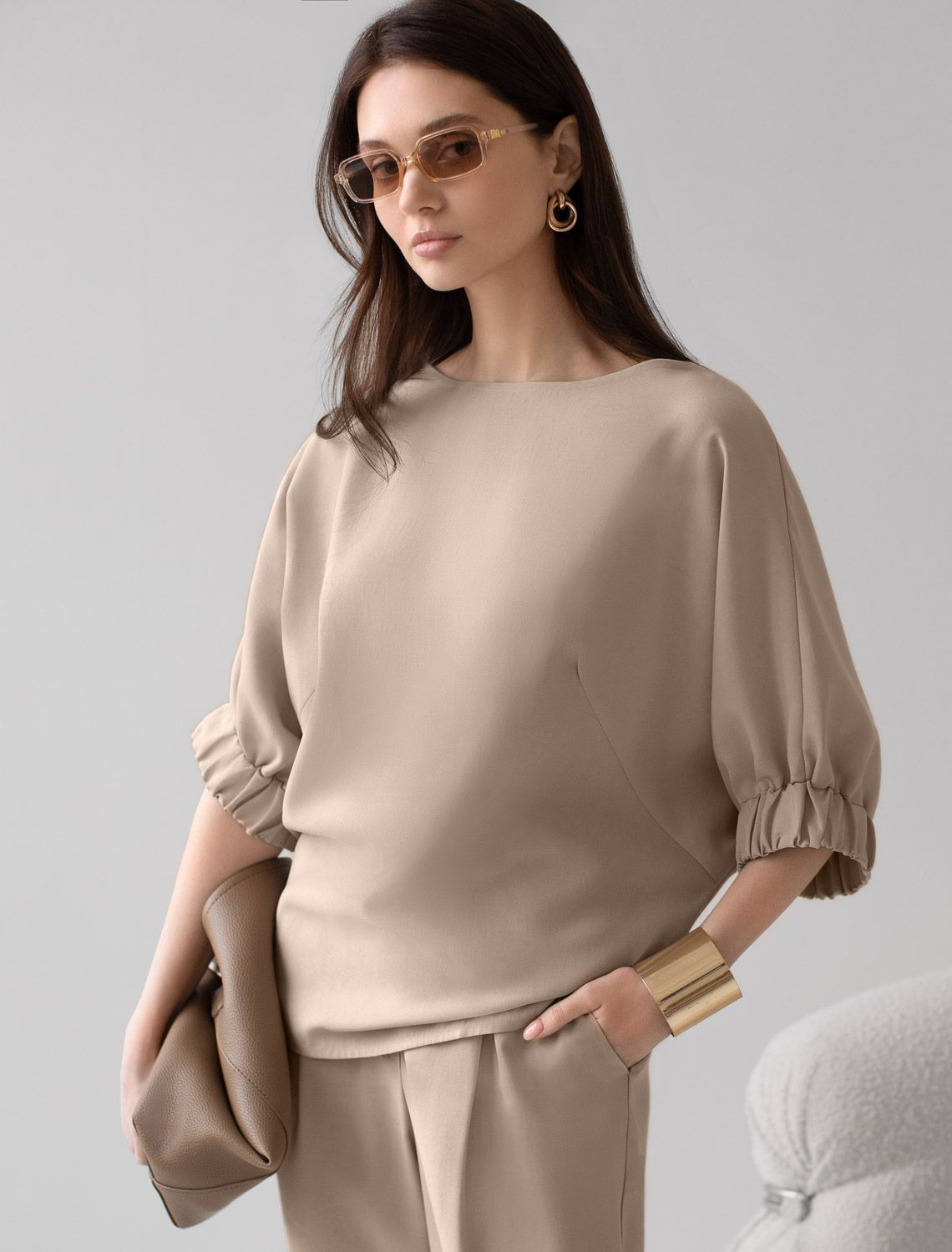 картинка Блузка женская светло-бежевый от магазина Одежда+