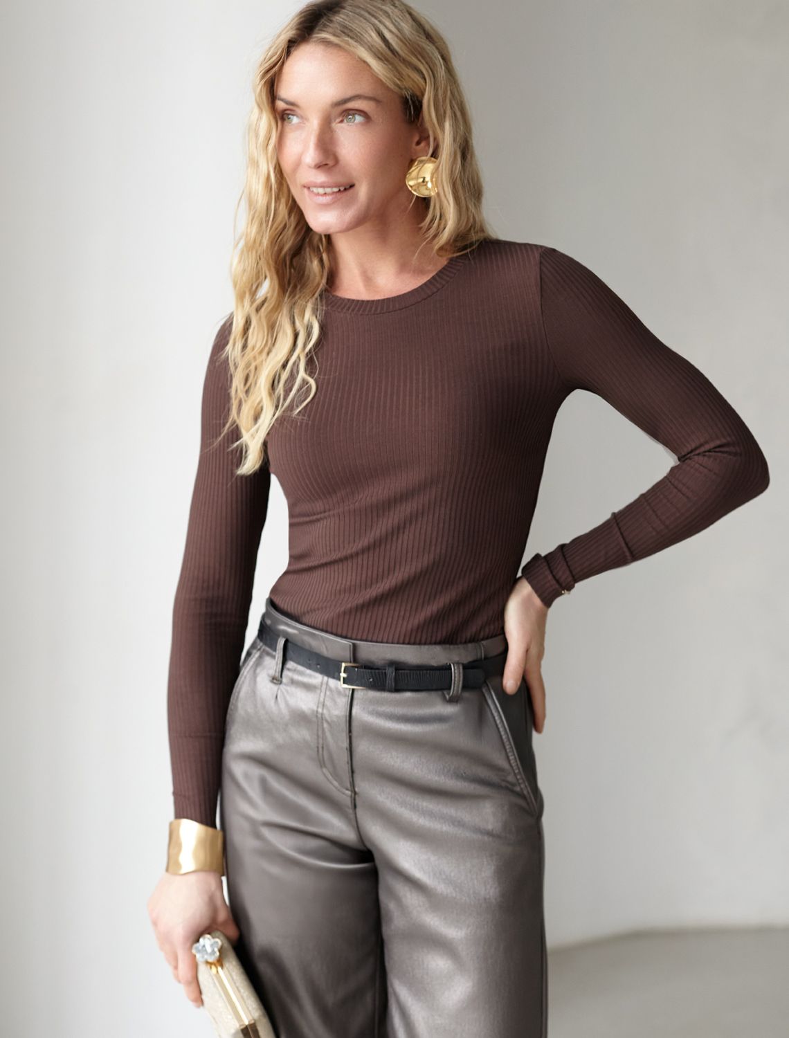 картинка Джемпер женский шоколад от магазина Одежда+