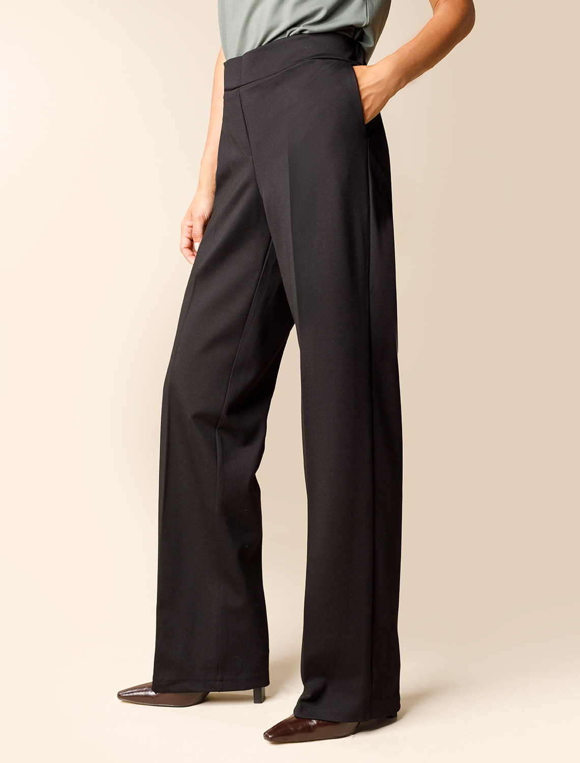 картинка Брюки женские черный магазин Одежда+ являющийся официальным дистрибьютором в России 