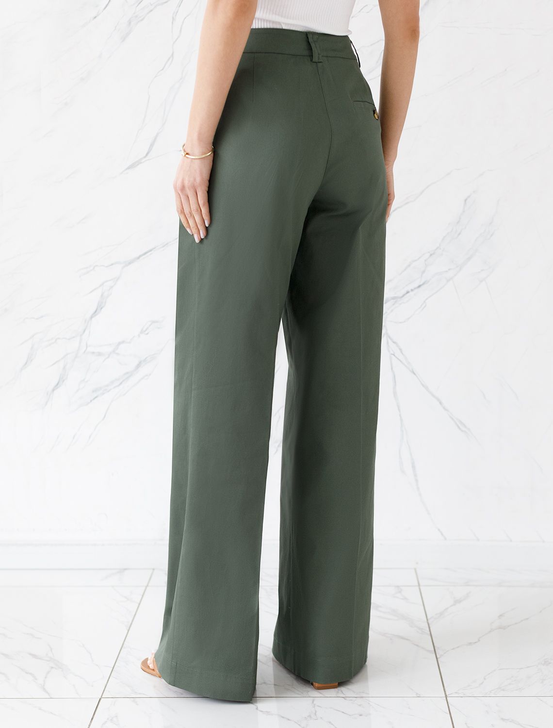 картинка Брюки женские темно-оливковый от магазина Одежда+